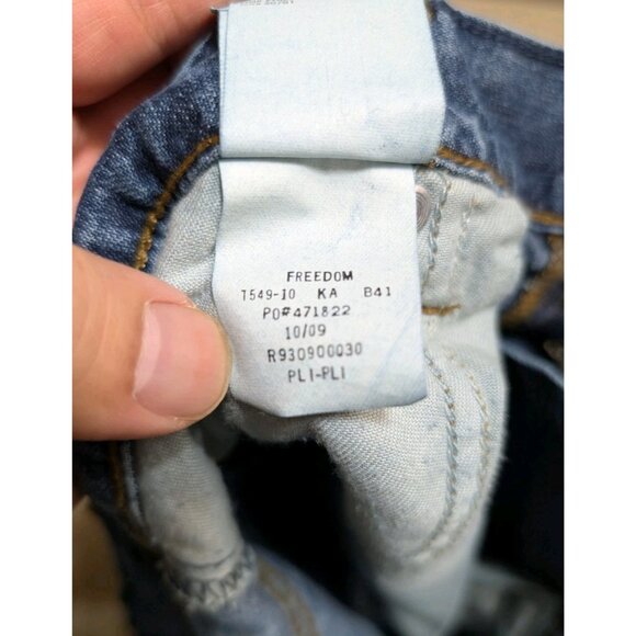 Vintage Tommy Hilfiger -  Freedom Jeans - 34W 30L - Picture 10 of 12